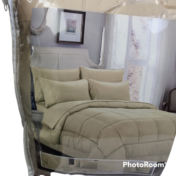 NEW Sweet Home 5 Piece Comforter Set Twin Bed In A Bag Beige/Tan PRICE FIRM - Picture 2 of 5